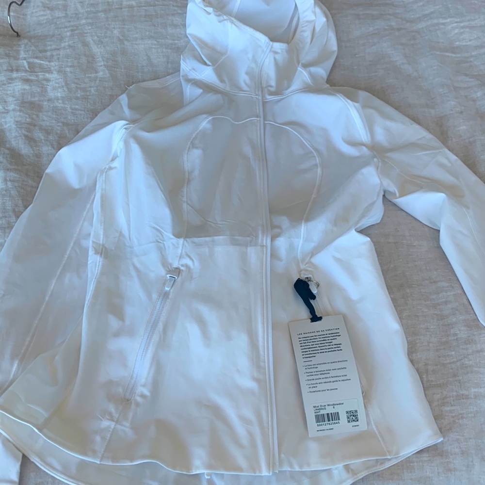 Lululemon Mist Over windbreaker